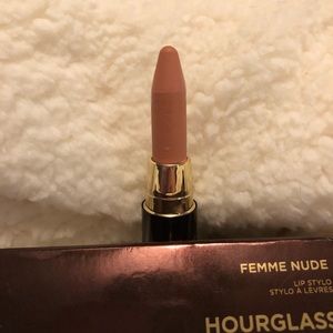 Hourglass lipstick